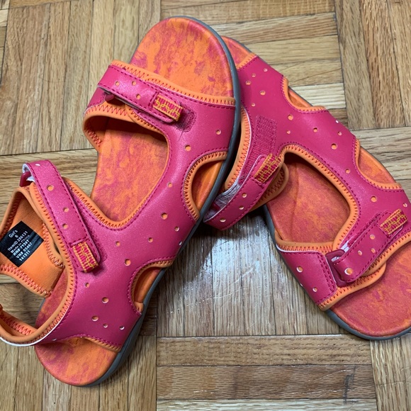 L.L Bean Pink Orange Velcro Hiking Camping Sandals Size 6 - Picture 12 of 13